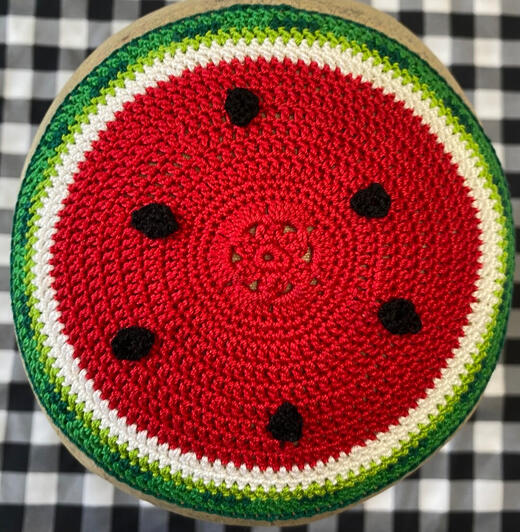 Watermelon yarmulke